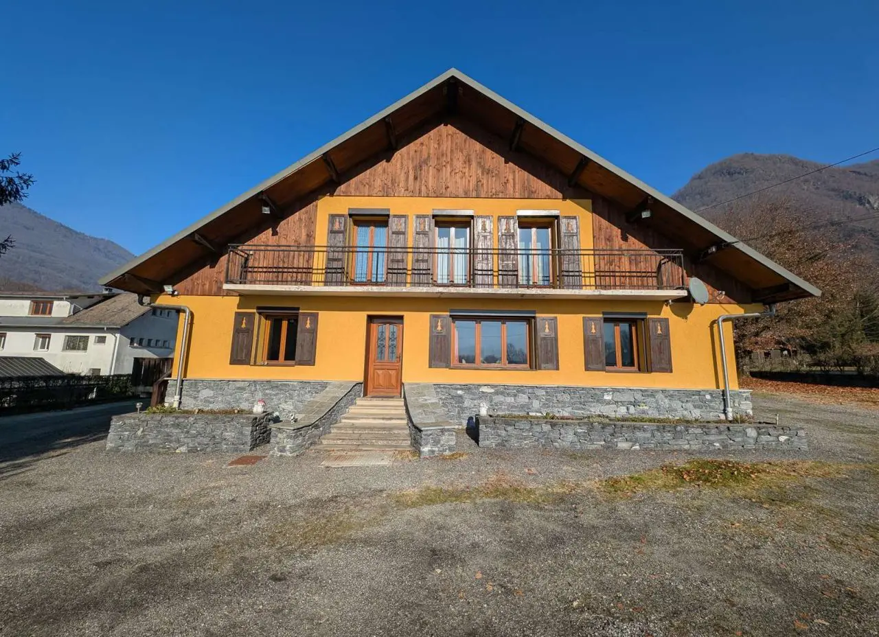 Maison 1 pièce 223 m² · à Argentine · 223 m² · 148 000 €